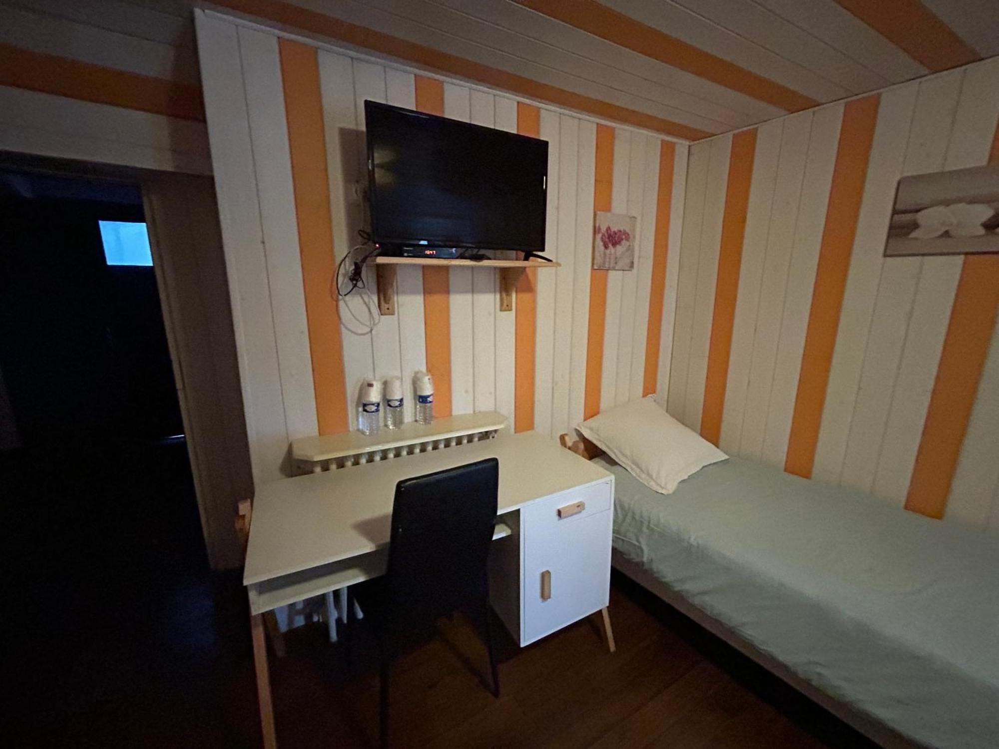 Chambres D'Hotes La Cheminee Tardets-Sorholus 외부 사진