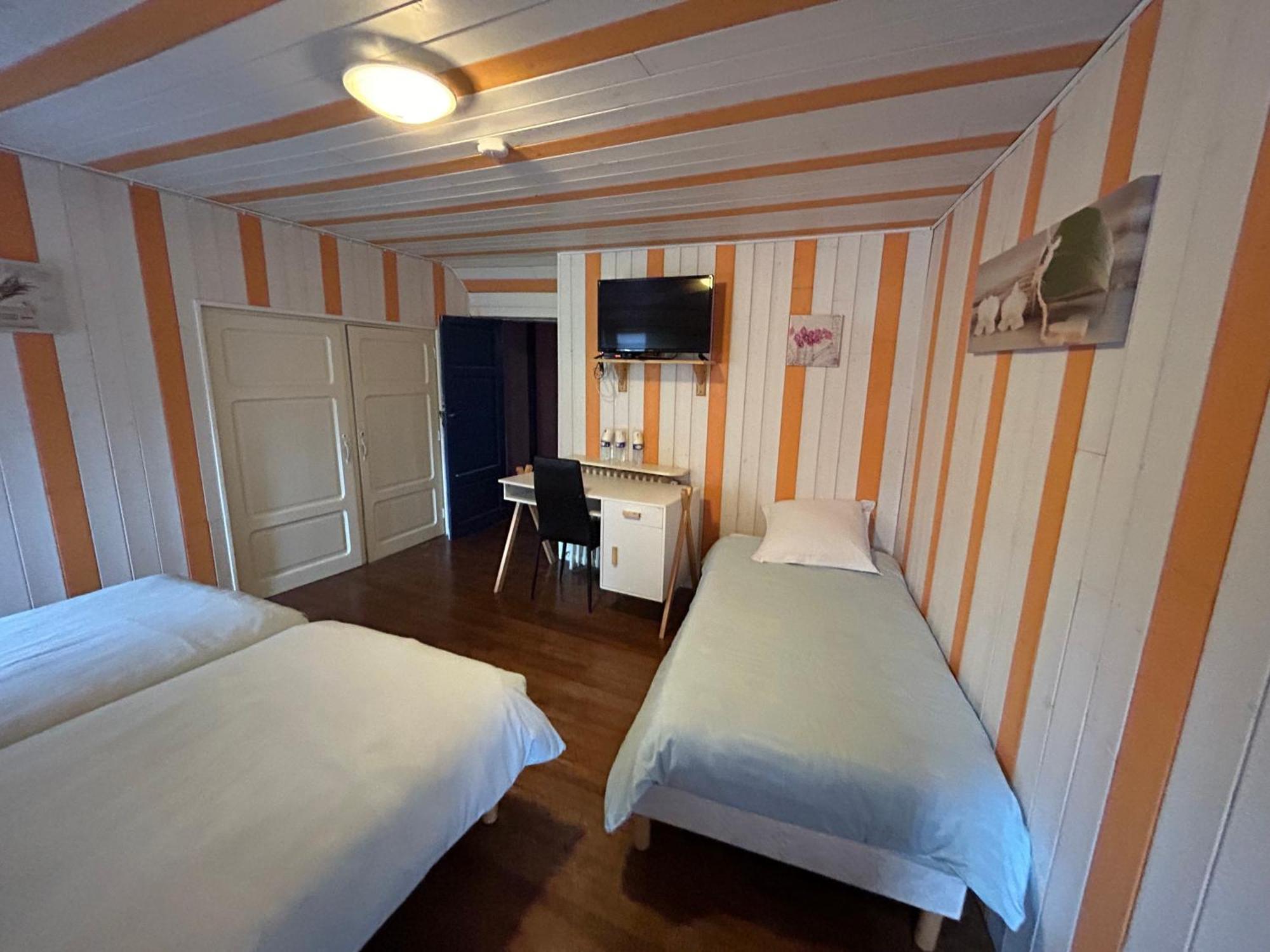 Chambres D'Hotes La Cheminee Tardets-Sorholus 외부 사진
