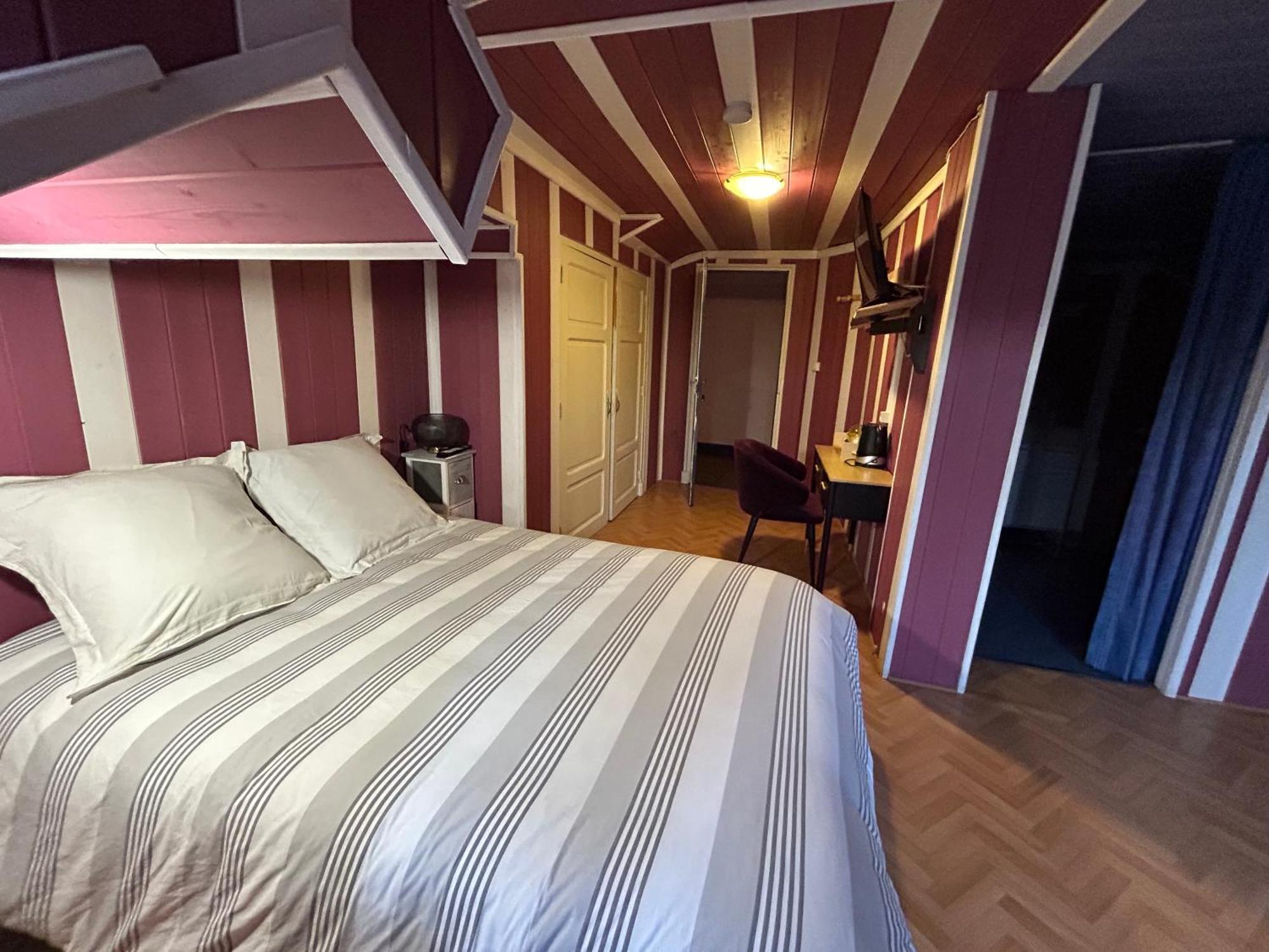 Chambres D'Hotes La Cheminee Tardets-Sorholus 외부 사진